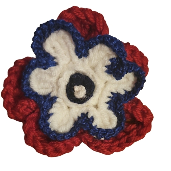 Handmade Red and Blue Crochet Flower Hair Clip Hand Crafted Brooch Patriotic 4" - Picture 3 of 17